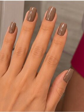 Tan
Nails 5 for $20 or $7